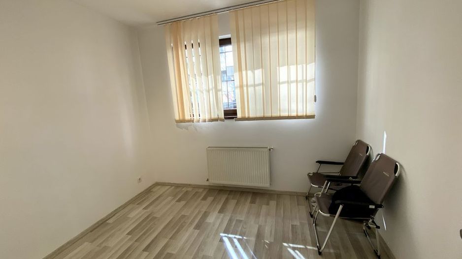 De închiriat: apartament 2 camere - nemobilat - Gorjului - ideal birou - Poză 4