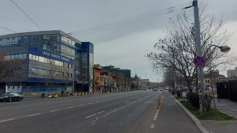 Casa/Vila 6 camere Piata Victoriei, Buzesti / An 2023 - Poză 4