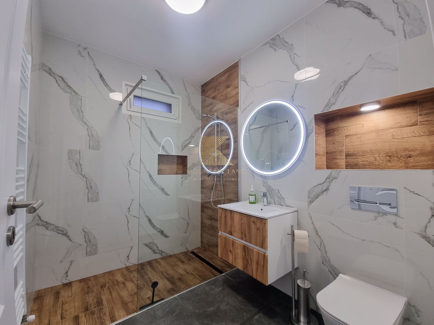 Casa cu 3 camere, curte proprie, renovata complet, Astra - Poză 13