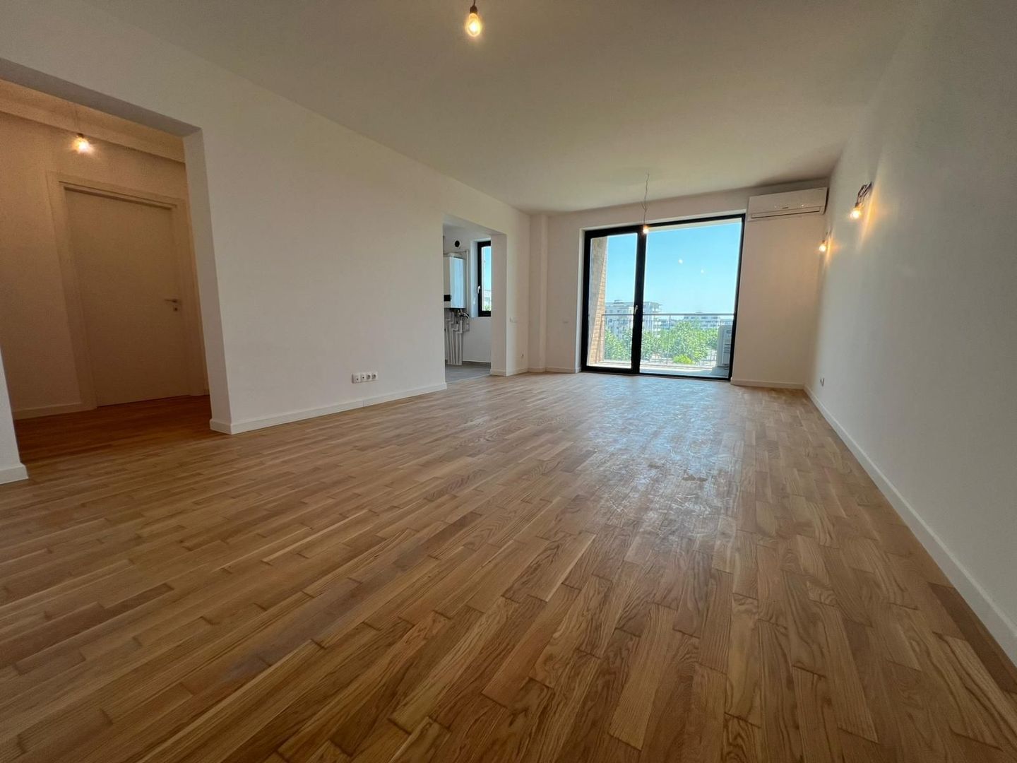 Apartament cu 3 camere | 89 mp utili | Sisești - Poză 1