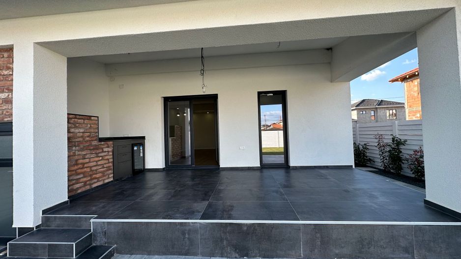 Duplex deosebit cu garaj și subsol - Poză 24