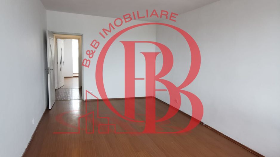 3 camere decomandat la 2 minute de metrou 1 Decembrie 1918 Ozana Titan - Poză 18