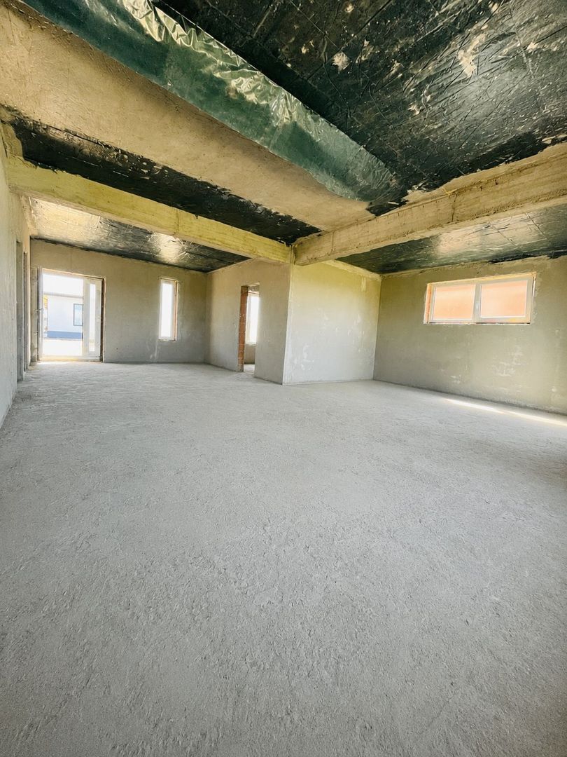 Casă parter semifinisatǎ Cihei– 500 mp teren - Poză 7