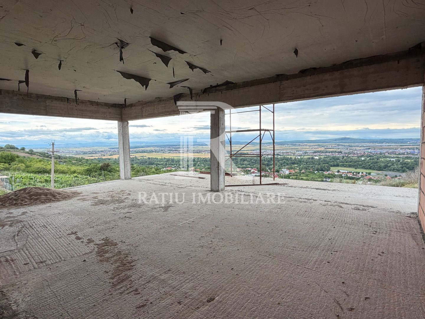 Vilă Statement cu Piscină și Design Arhitectural Spectaculos | Oradea - Poză 24