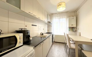 Apartament dec.cu o camera /36 mp/zona strazii Privighetorii. - Poză 4