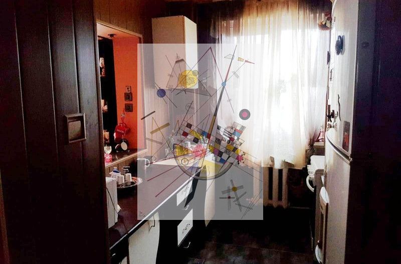 Tomis Nord - Banca Religiilor - Apartament compus din 4 camere, etaj 3. - Poză 5