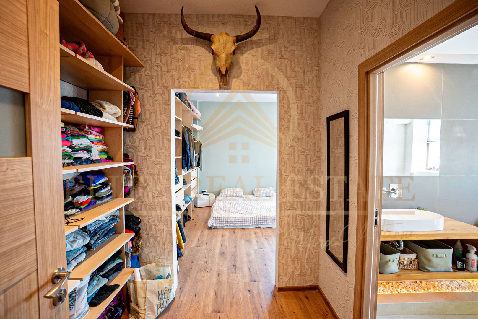 Apartament 3 camere Palazu Mare – 121 mp cu vedere la lac si parcare - Poză 14