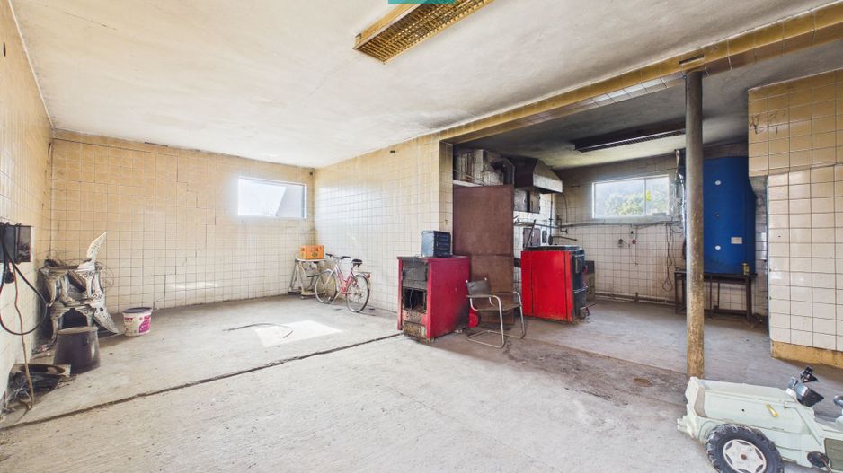 Casa cu multiple destinatii in Galsa - Poză 26