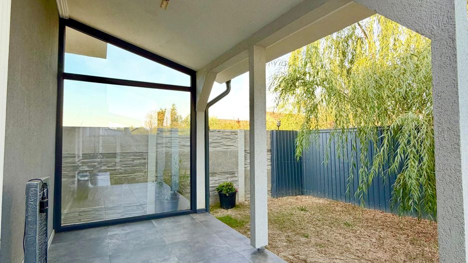 Duplex despartit prin baie - 4 camere I mobilat I Sanmihaiu Roman - Poză 14