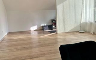 Casă + Garaj Spațios * # * # * - Poză 11