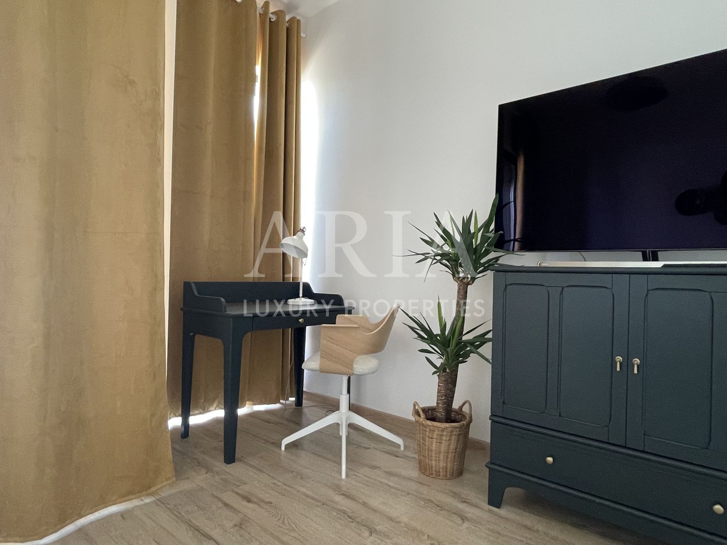 IANCU 75 - 3 CAMERE - NOU LUX - GARAJ - Poză 11