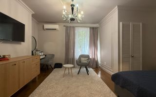 Apartament modern la vila cu gradina si teren 263mp aproape de centru - Poză 16