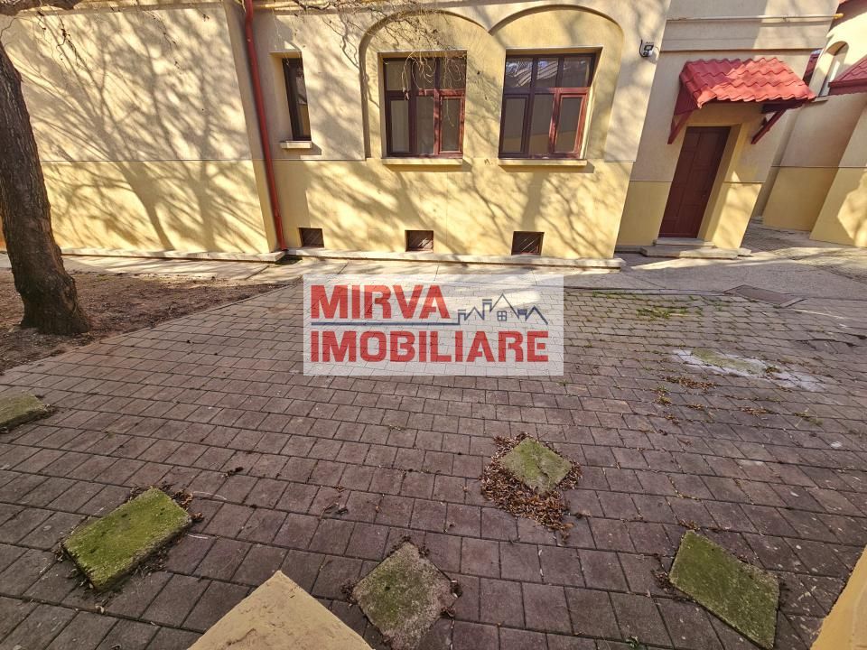 🏢 Spațiu de birouri – 5 camere, 3 băi – Etaj 1 vilă, Zona Centrală - Poză 95