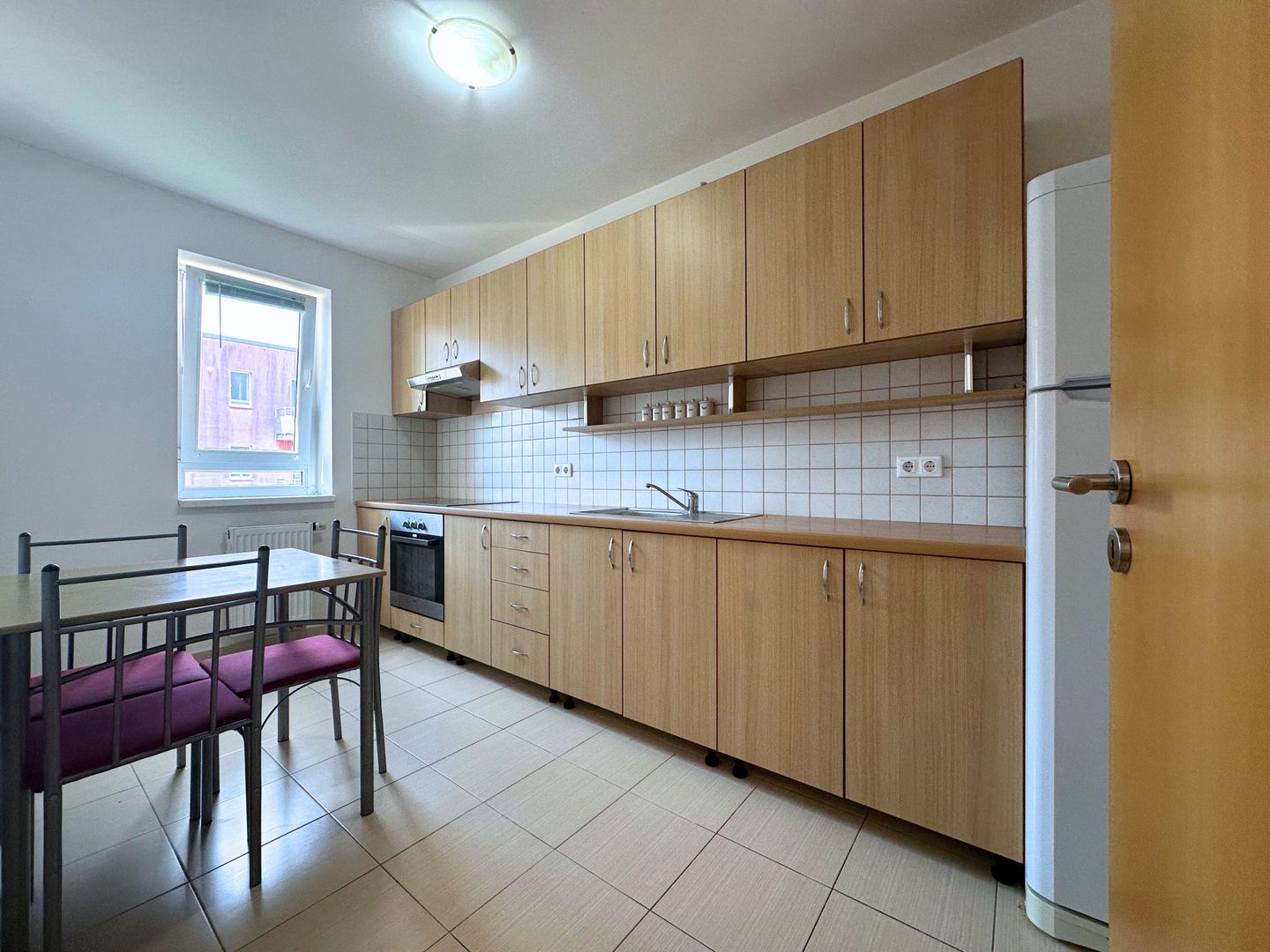 Apartament 2 camere mobilat și utilat cu vedere superbă spre Tâmpa - Poză 12