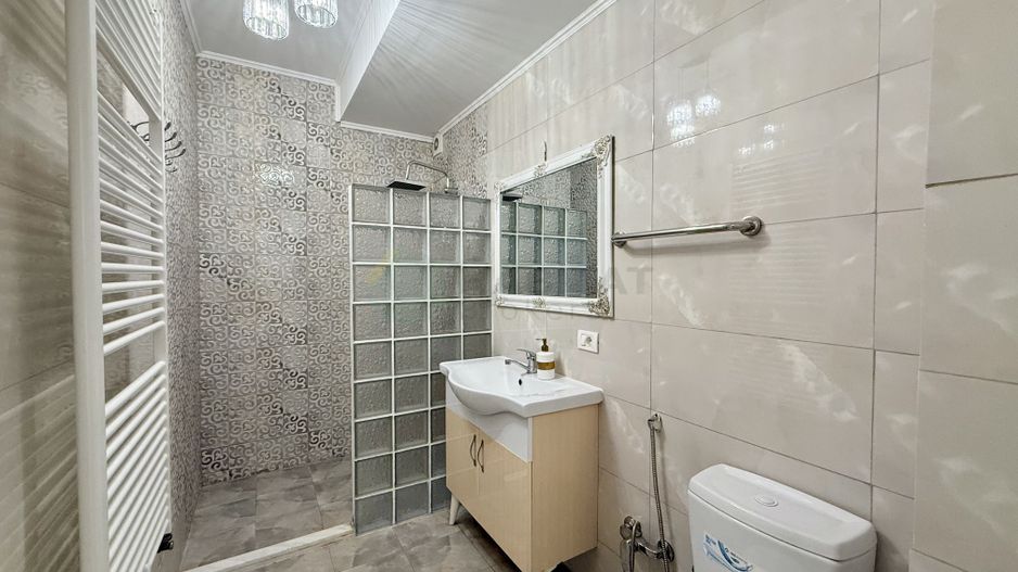 Vila 5 camere Volunatari| Mobilata, piscina exterioara - Poză 15