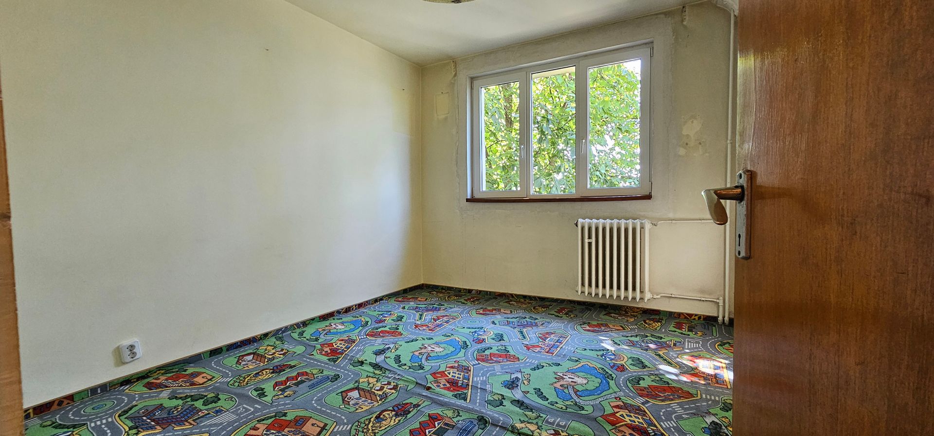 Apartament de 4 camere decomandate - Aleea Costinesti - Poză 3