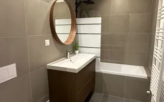 Apartament cu 2 Camere Modern, Parcare și Boxă - Maurer Residence - Poză 13