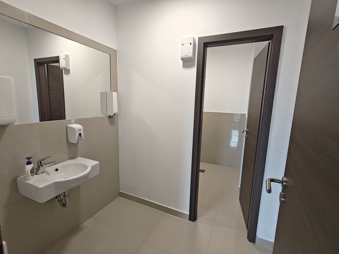 Spațiu de birouri de 167mp de închiriat în zona Gruia - Poză 18