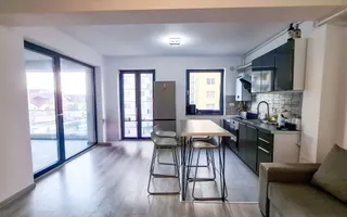 Apartament Suprafata Mare I Tractorul Coresi - Poză 26