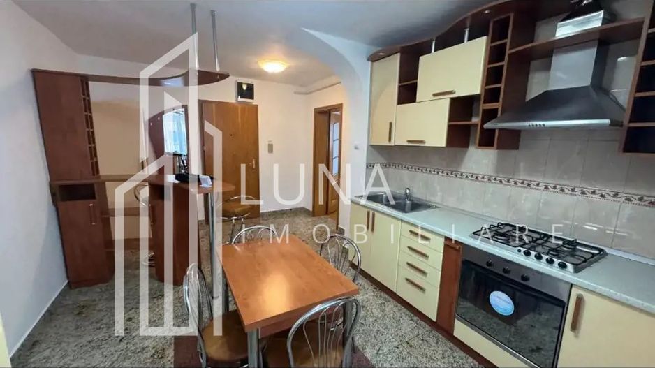 Apartament 2 camere –vedere spectaculoasă spre Tâmpa, Brașov - Racadau - Poză 1