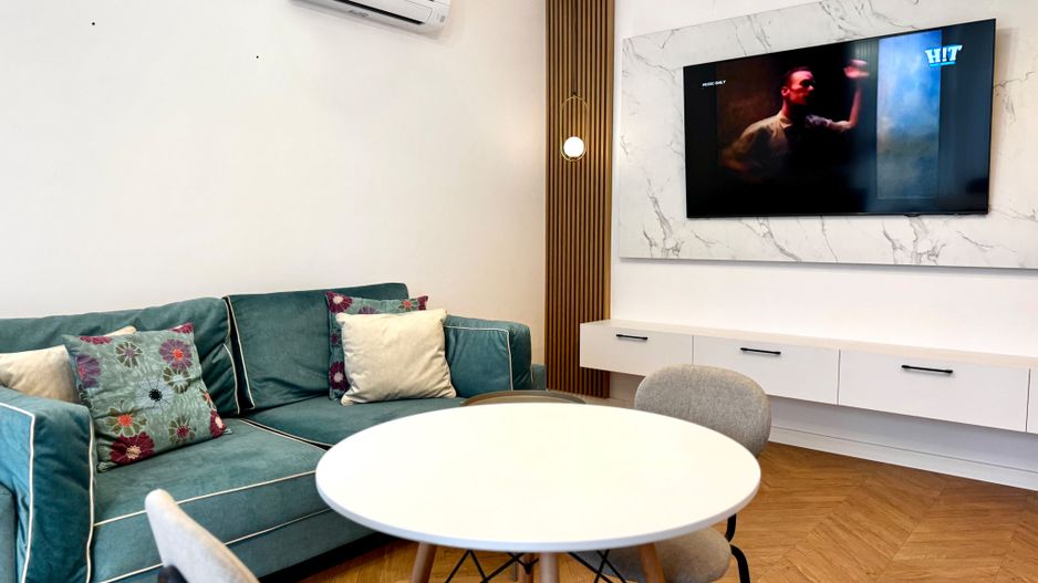 Apartament cu 2 camere, la prima închiriere, primitor si elegant - Poză 2