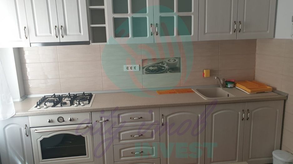 4 camere decomandate in zona Mall Vitan - Poză 2