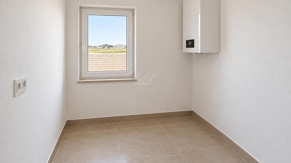 COMISION 0! DRUMUL BOILOR. Duplex cu 4 camere, 3 bai. Toate utilitatile. - Poză 7