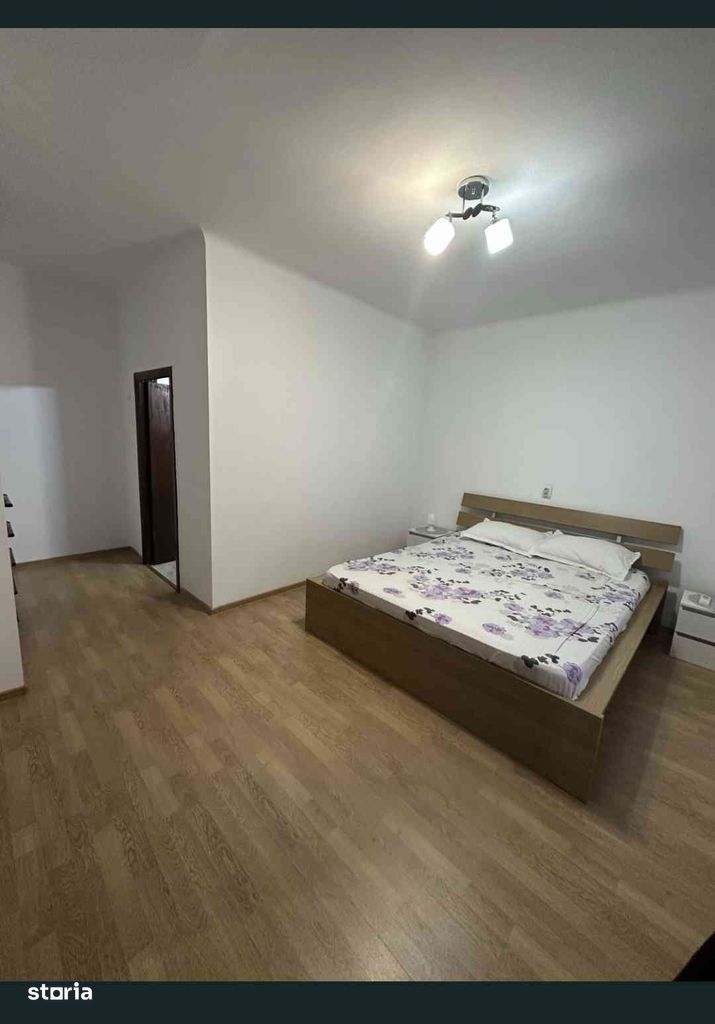 Apartament 3 camere, în vilă Ultracentral, etaj 1, Piano Nobile, curte. - Poză 3
