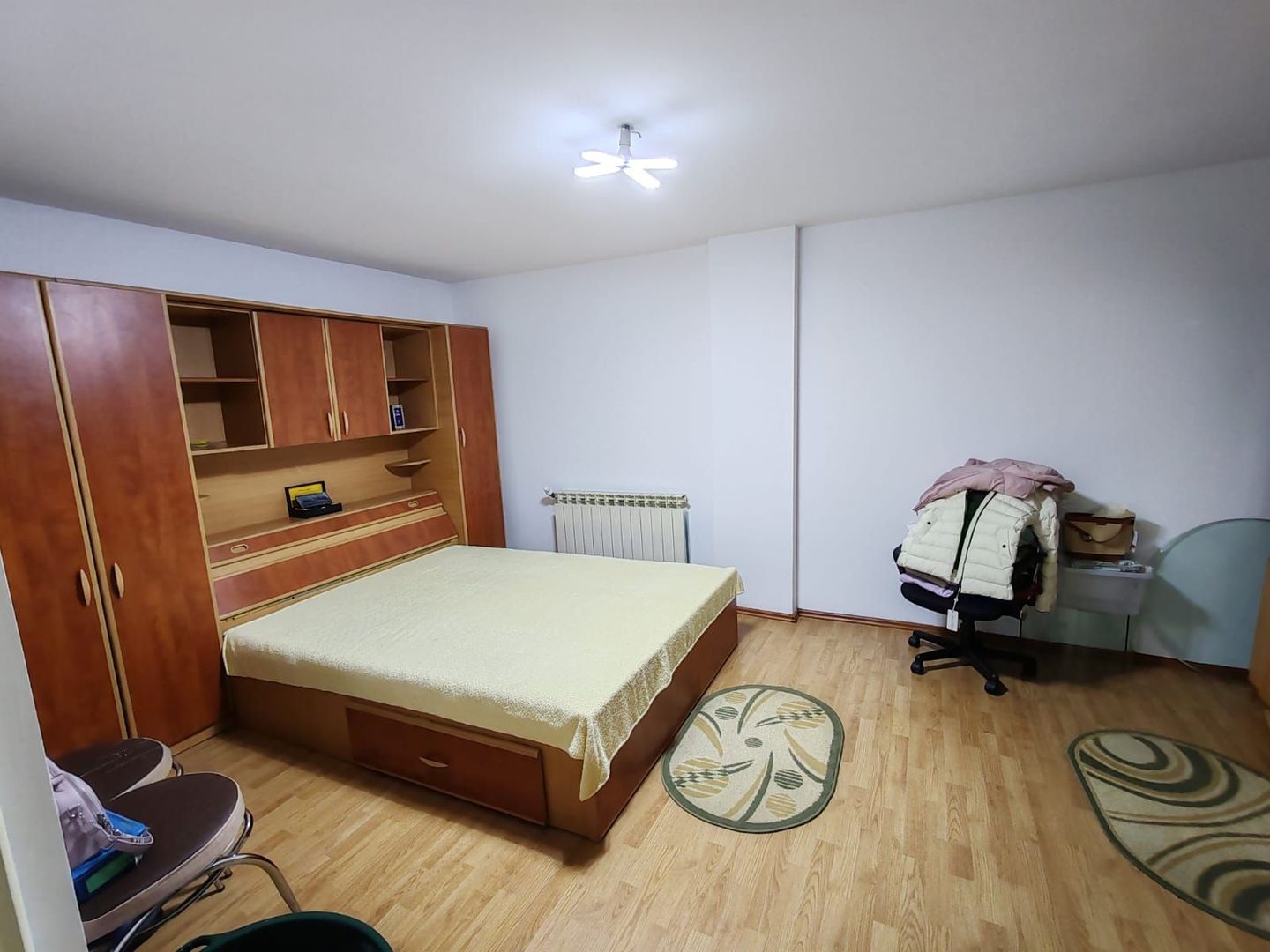 CASA IN POPESTI LEORDENI, RENOVATA, CURTE, MOBILAT-UTILATA - Poză 3