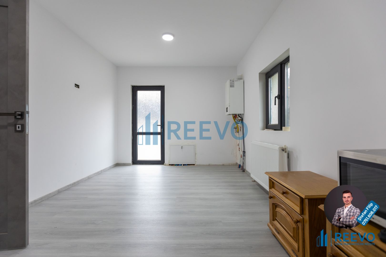 Casă/Vilă nouă P+M, Hemeiuș, Bacău - Poză 7