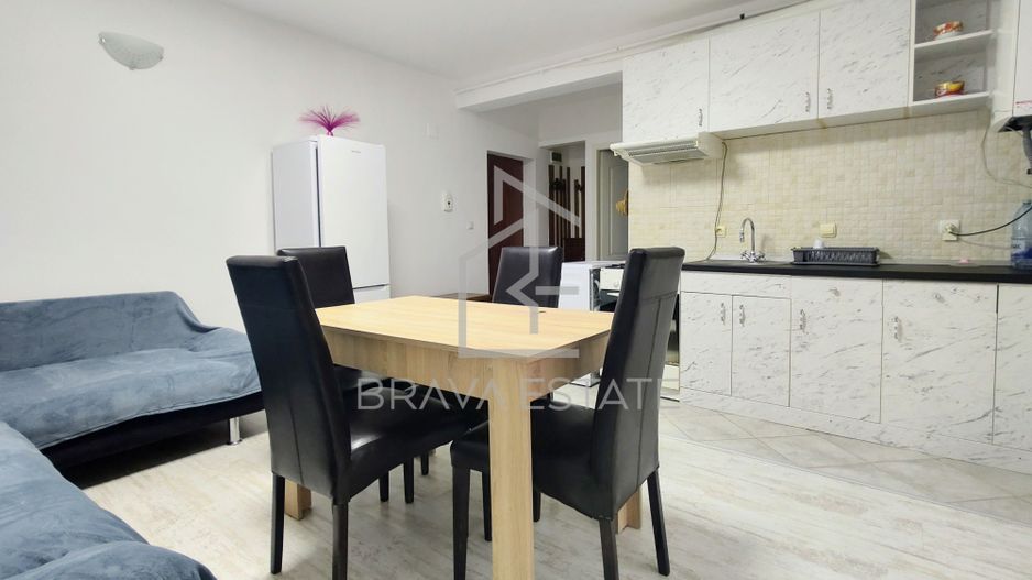 Apartament 2 camere, 40mp, semidecomandat, mobilat, balcon, Stejarului - Poză 1