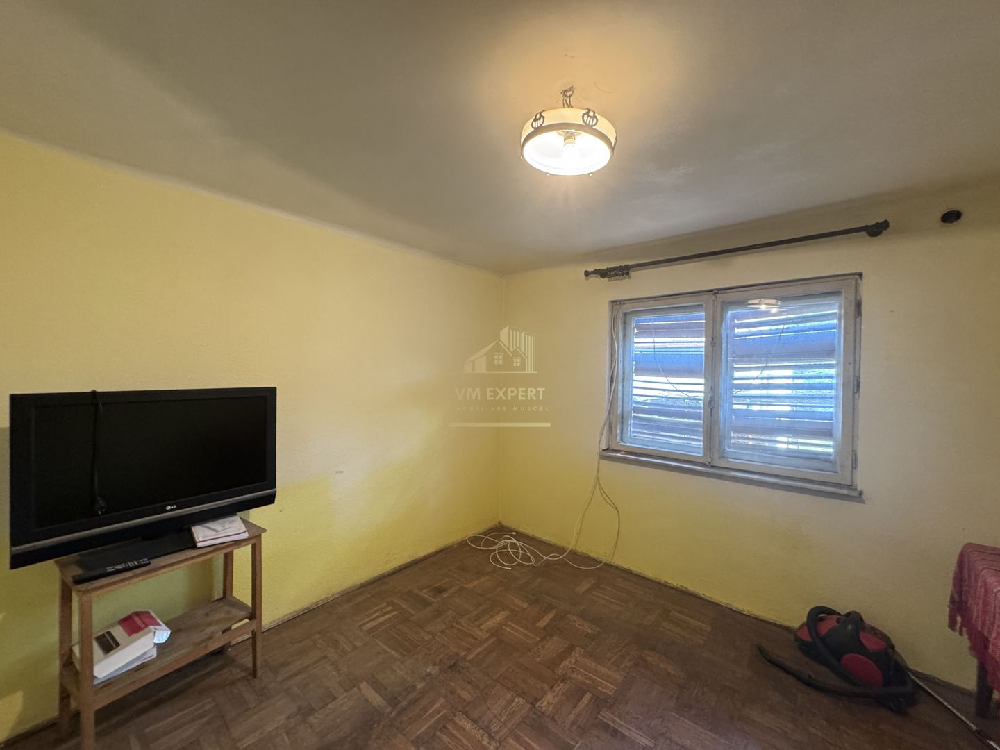 VILA 6 CAMERE, CAMPULUNG, TEREN 196 MP - Poză 11