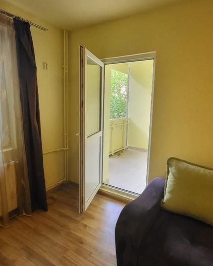 Apartament 4 camere de vanzare Gorjului - Poză 2
