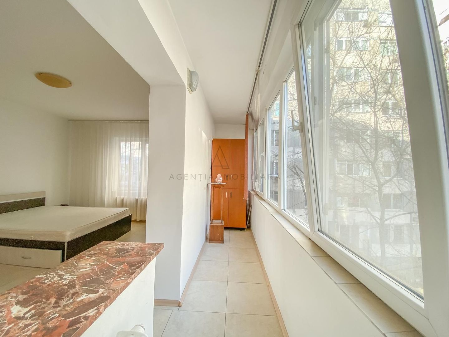 Garsoniera spatioasa | Metrou Gorjului - Poză 1