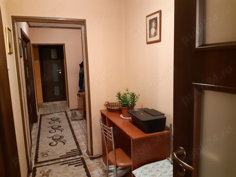 Apartament 4 Camere - București, Rahova, Zona Petre Ispirescu - Poză 1