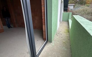 Casă Parter+Etaj– la roșu în interior, la cheie în exterior – Selimbar - Poză 12