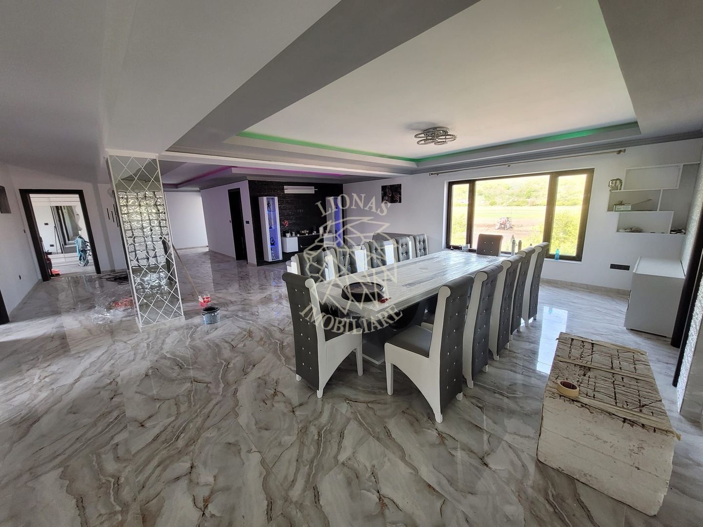 Casa de Lux 6 camere-480mp-teren 1100mp-service tinichigerie-Arcalia - Poză 3