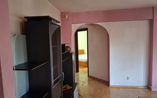 Dorobantilor | 3 camere | etaj 1 | centrala proprie | necesită renovare - Poză 1