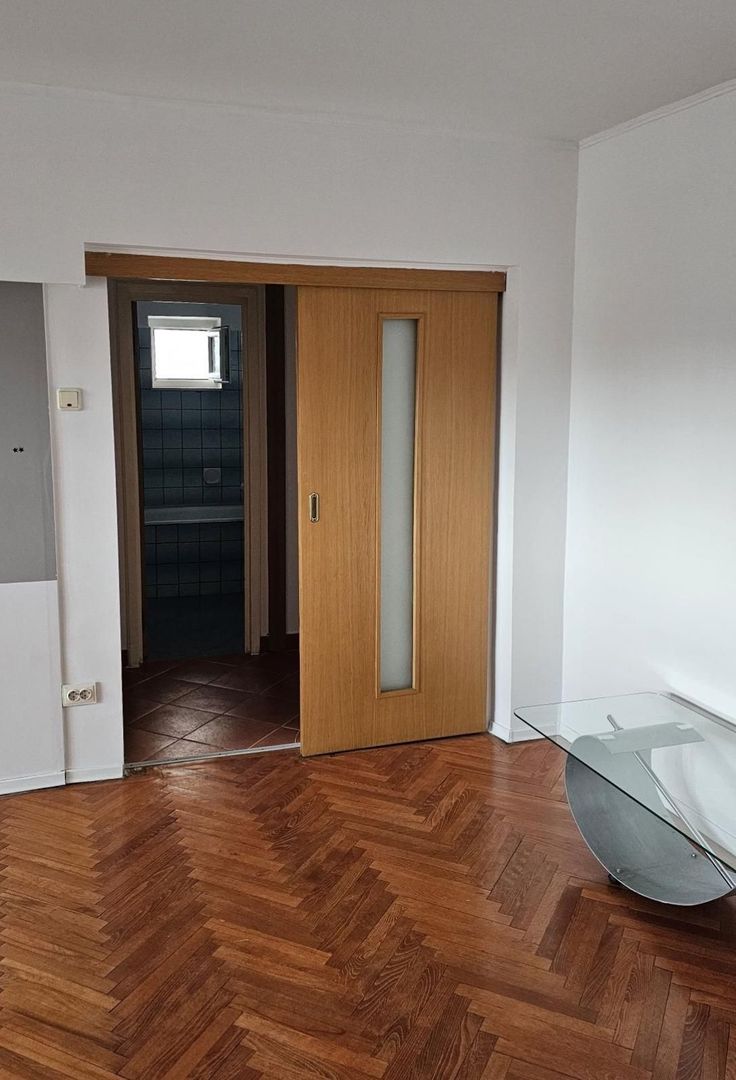 AP. 3 CAMERE DOMENII, SEMIMOBILAT, BLOC REABILITAT, BUCATARIE INCHISA - Poză 6