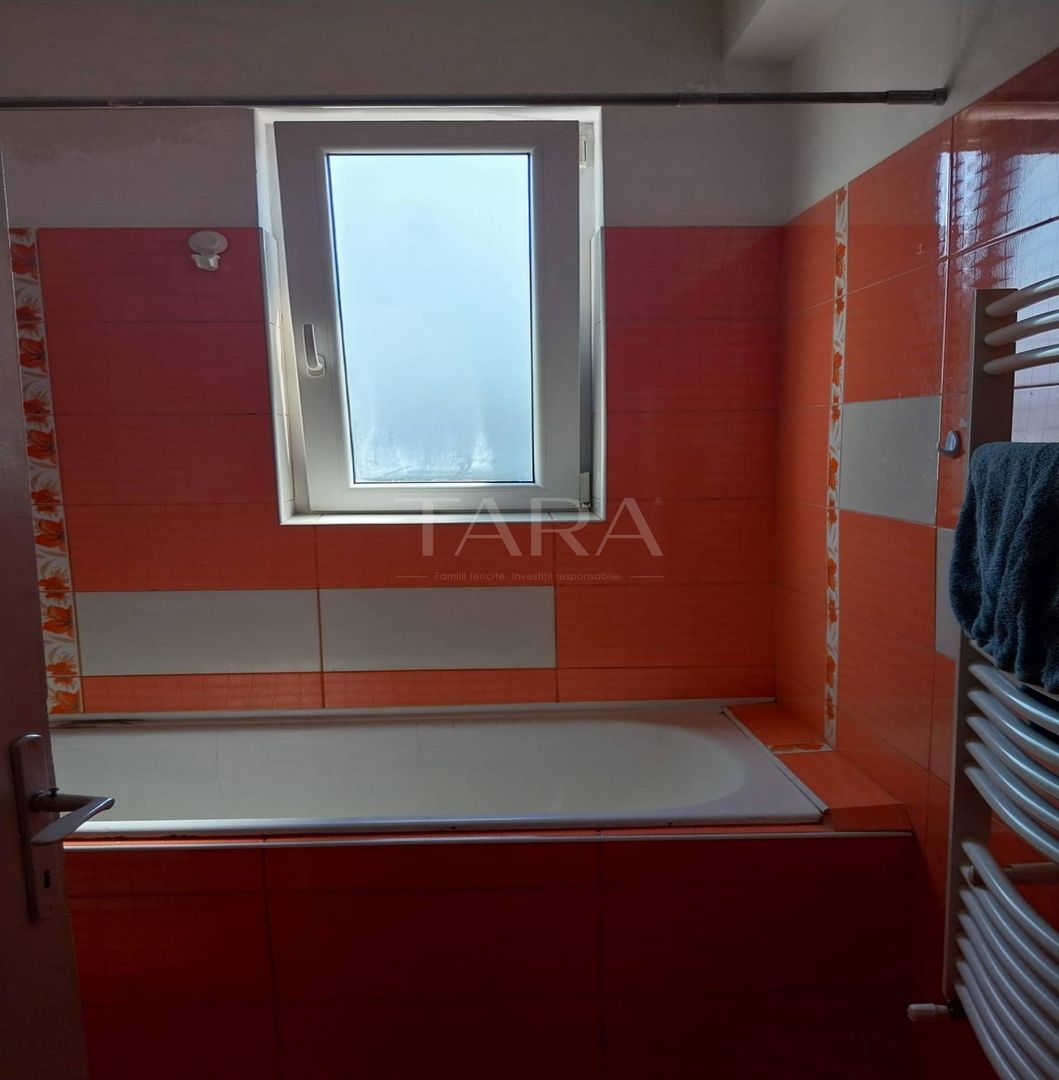 Apartament 2 camere decomandate, ultracentral, renovabil, cu centrală. - Poză 6