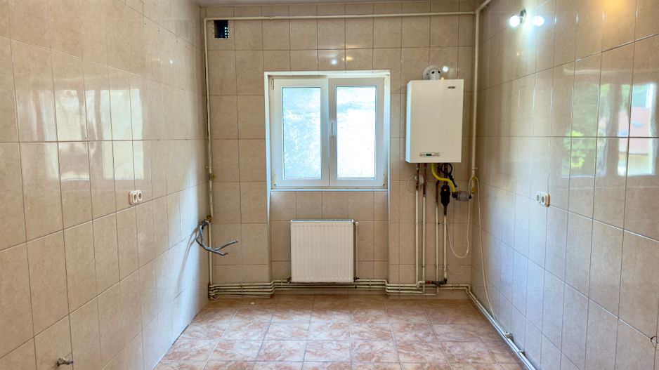 Apartament 4 camere Victoriei, Casa Vernescu, garaj, centrala, comision 0 ! - Poză 44