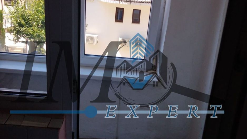 Garsoniera de vânzare zona cetate - Poză 3