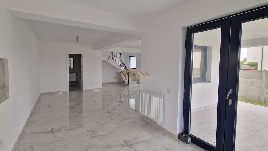 4 Camere | 126 mp Utili, Teren 330 mp, Zona Pădurea Craiului – Berceni - Poză 4