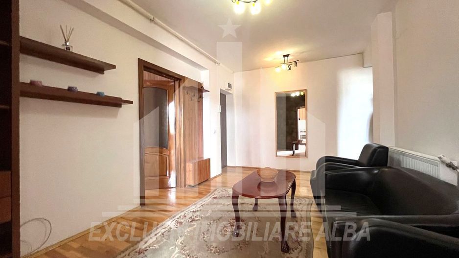 Apartament 3 camere decomandate | 65 mp | Etaj 1 | Parcare | Tolstoi - Poză 1