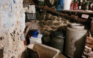 Cisnadie I Central I Casa de renovat I 500 mp teren - Poză 18