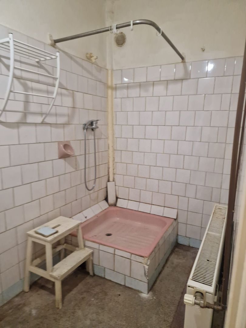 Inchiriere apartament 3 camere demisol inalt - Cașin - Poză 4