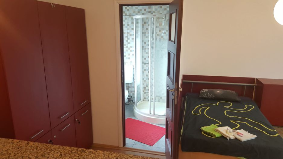 Apartament cu o cameră pe termen scurt  /35 mp/ intrare separată/ finisat modern - Poză 4