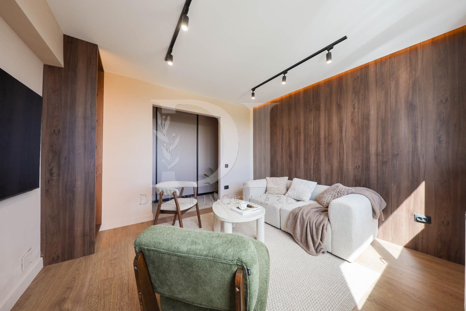 Apartament LUX 2 camere - zona Transilvania College Gheorgheni - Poză 1
