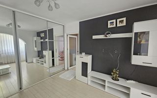 2 camere, etaj 1, stradal, vis-a-vis de Spitalul Militar - Poză 1
