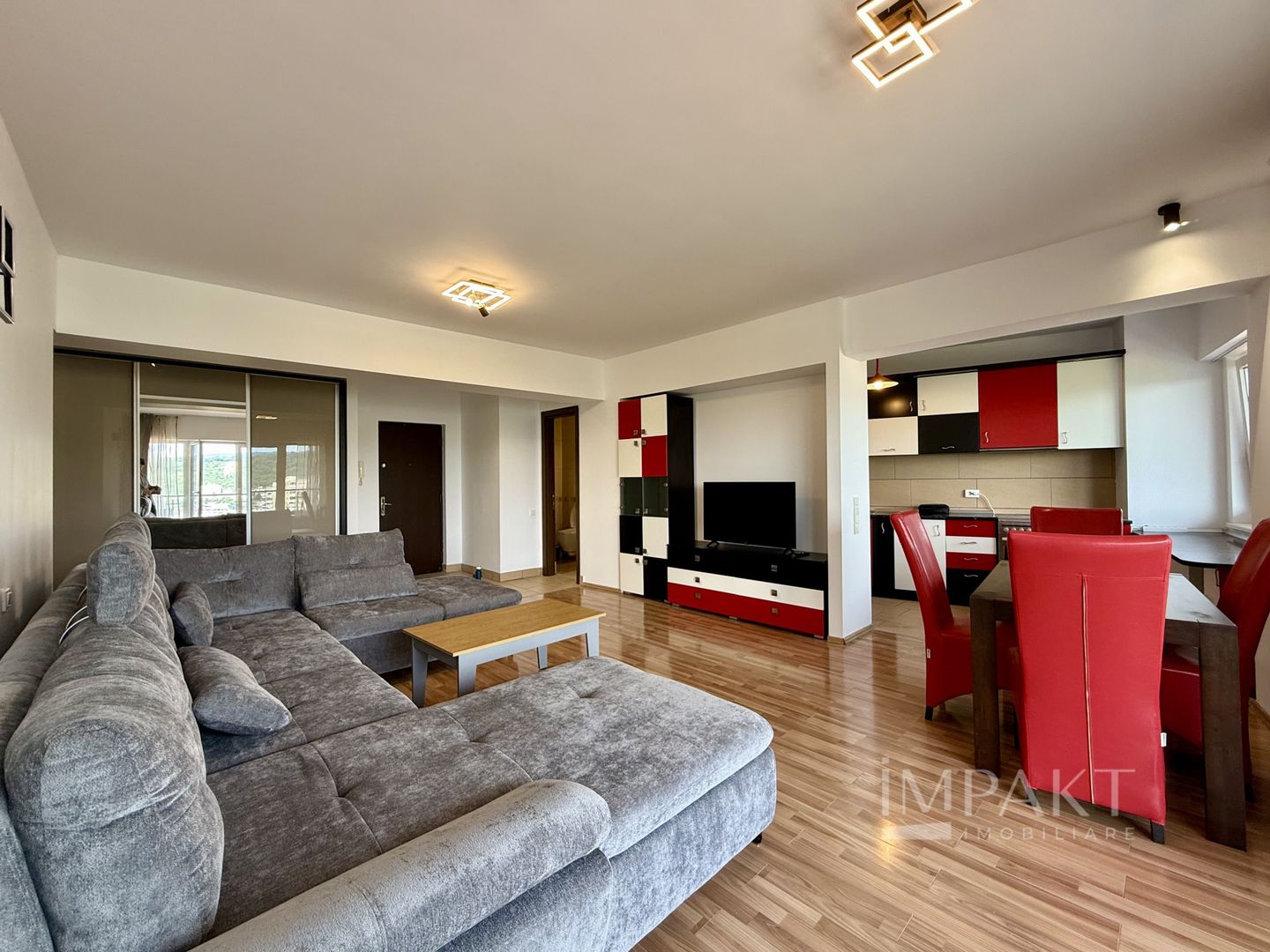 Apartament 3 camere cu o panorama deosebita Plopilor!Parcare subterana - Poză 4